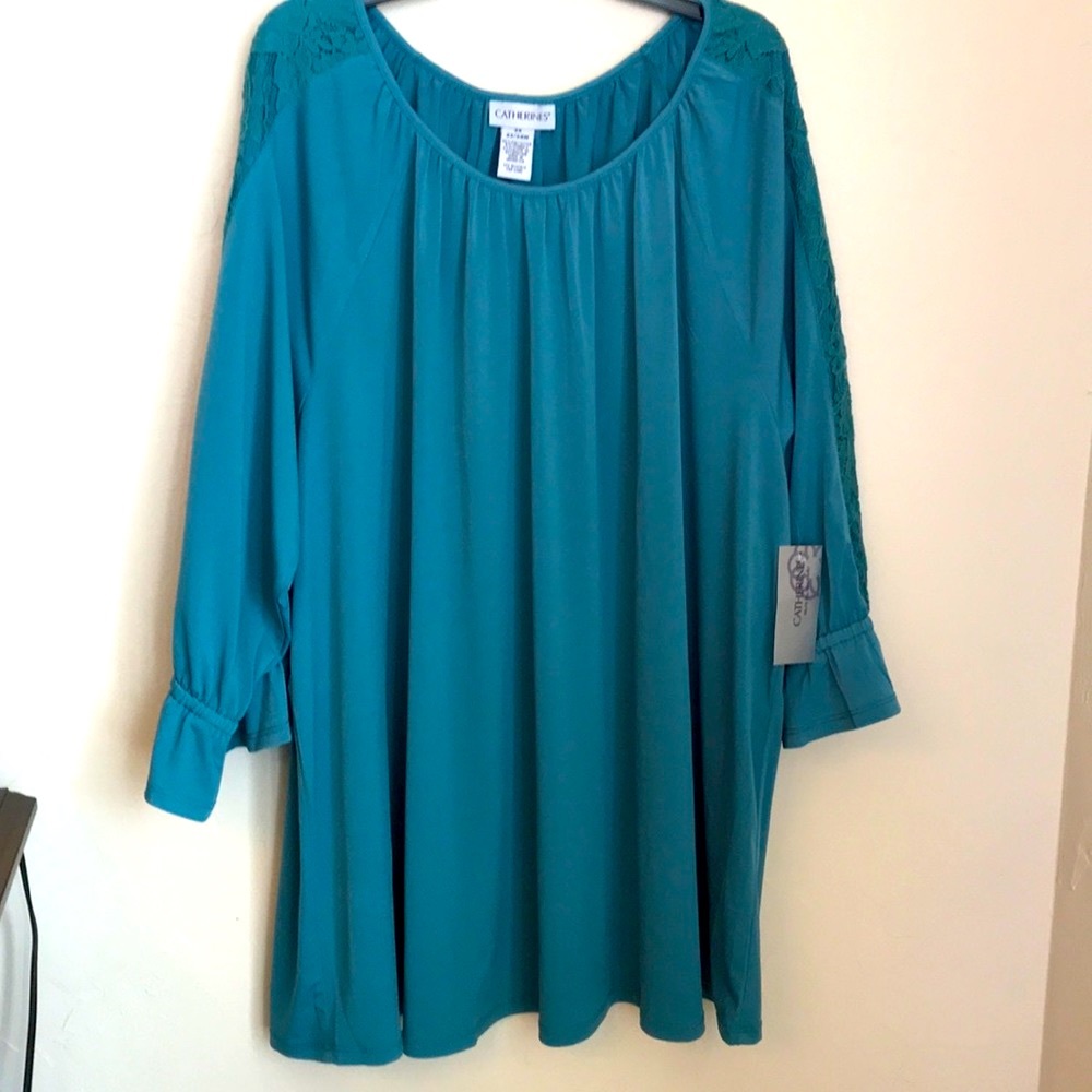 Catherine’s Scoop-neck Top Size 2X NWT